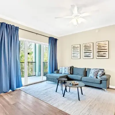 2BR Condo - Pool & Games - Near Disney