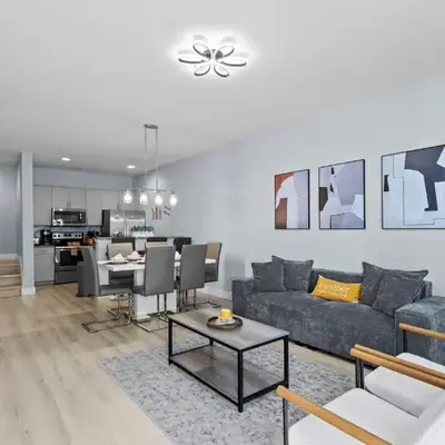 3212 WL 8 guests corner 192 near from Disney