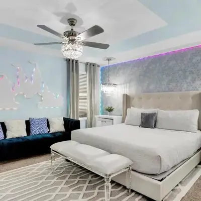 4720 Sleepy Hollow