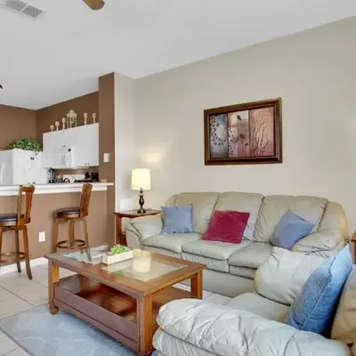 2326 Silver Palm