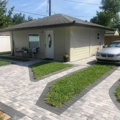 Roy's guest house