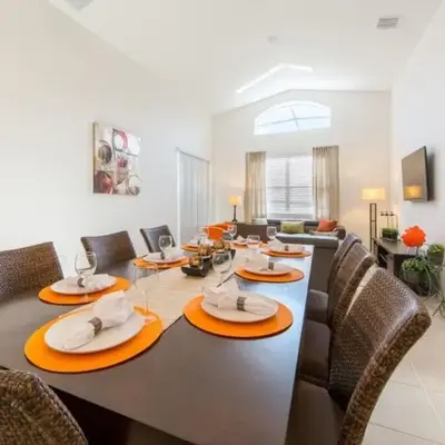 2680 - Wonderful 4 bedroom house w private pool