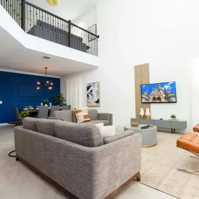 Super Luxury Modern Home