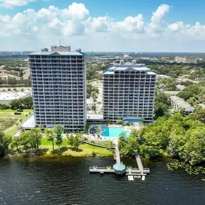 Orlando Blue Heron condo 1 mile from Disney
