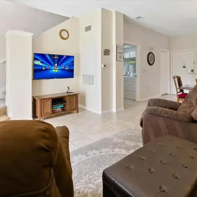 8569 Crystal Cove