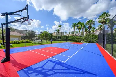 a basketball court with a basketball hoop at Apartment at Vista Cay Resort in Orlando