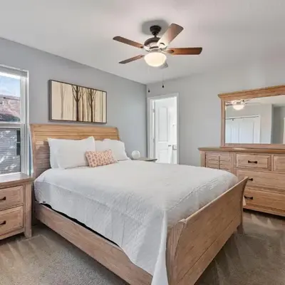 Amazing 4BdrmsPrivate Hot Tub7 miles from Disney