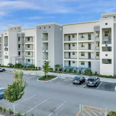 3 Bedrooms 2 Bathrooms Storey Lake 3111-101Pc