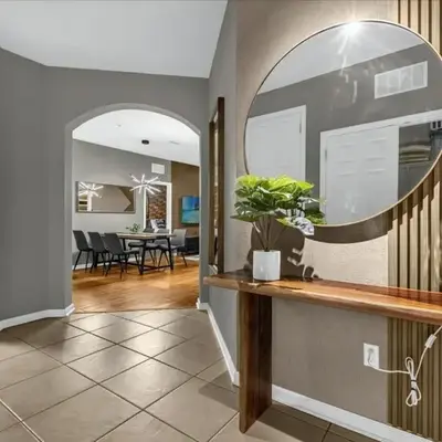 3 Bedrooms 2 Bathrooms Vista Cay 4024-203 Bd