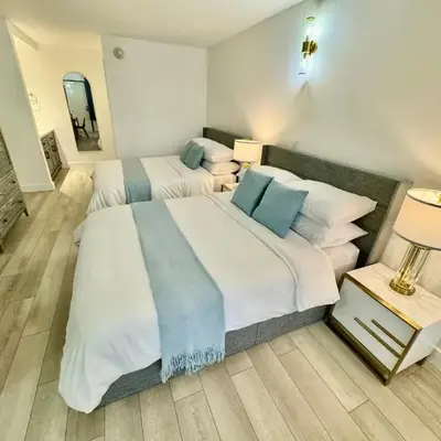 Pool - WiFi - Parking - Best Location !