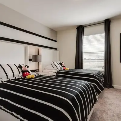 Last Minute Disney Getaway Private Pool Themed Bedrooms. Book Now 17254