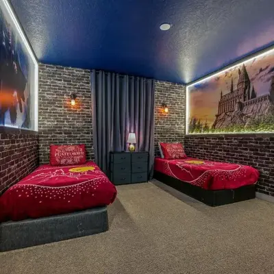 Last Minute Disney Getaway Private Pool Themed Bedrooms. Book Now 91409