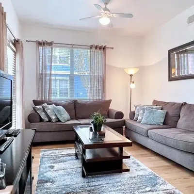 Lovely Family Town home in Great Location townhouse
