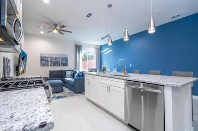 Gallery image of 2024 New Cozy 3 suites 5 Min to Disney in Orlando