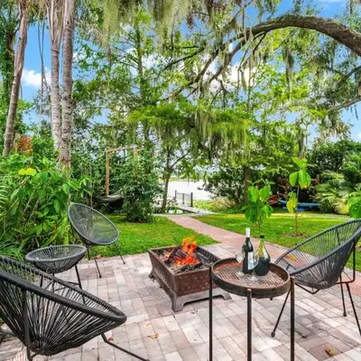 Spring-Fed Lake King Suite Pet Friendly