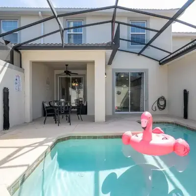 Stunning 5Bd with Pool at Storey Lake 5019