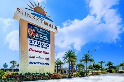 a sign for the suntrust sign at a resort at 3050 Pirate Way in Orlando