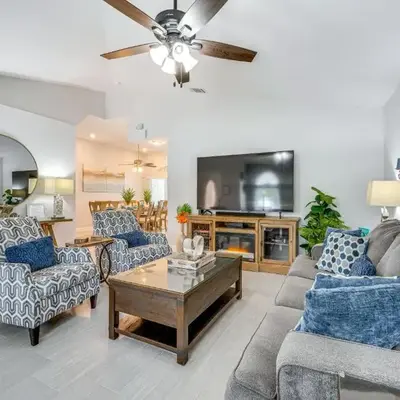 5 Mi to Disney World Spacious Kissimmee Home!