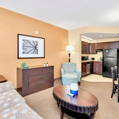 Modern 1BR-King Bed with Pool & Hot Tub-Near Disney
