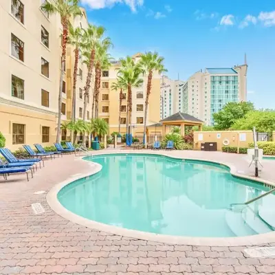 Apartment with Pool & Hot Tub - Close to Universal Studios