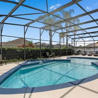 Mickeys Sunrise - Phenomenal 7BR Themed Rooms Home Theater Swingset SplashPad Gas BBQ - 2 miles to Disney