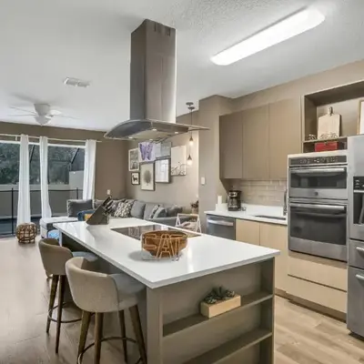 Water Park Haven: Spacious 3BR Windsor Hills