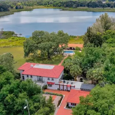 6 Bedroom Historic Home