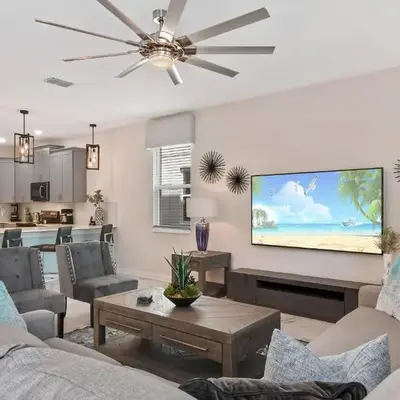 9 Bed Home Pool Best Location Storey Lake