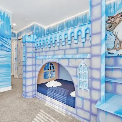 NEW amazing unique dream house 5 Min to Disney