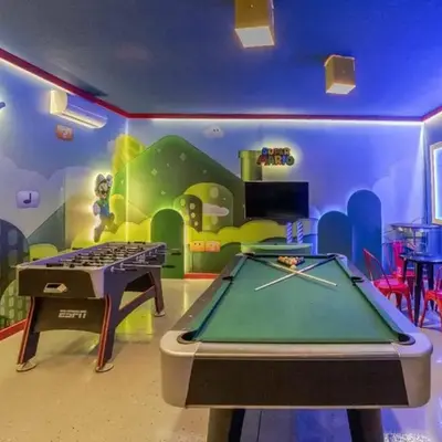 Mario Bros Game room 8BD Pool Movie Room 2622