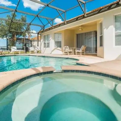 Amazing 5 BR Home with Pool Windsor Hills Resorts