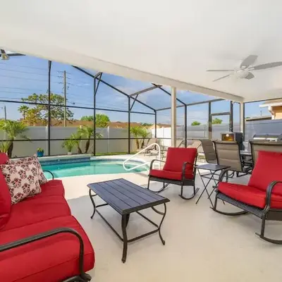 4820 JAMAICA LANE 4BED