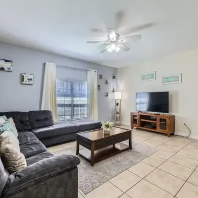 Luxury 5BR Townhome w Pool & Resort Access