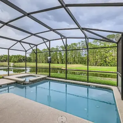 Spacious 6BR Villa w Pool