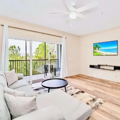 Condo with Pet-Friendly- Sauna & Pool