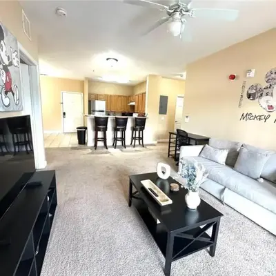 2 Bedrooms 2 Bathrooms Secret Lake 3176-204
