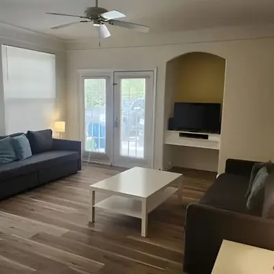 Runaway Beach Club Condo near Disney