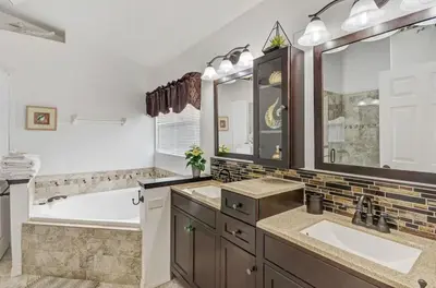 Gallery image of Sunny Oaks Poolside, pool spa games,4m to Disney in Orlando