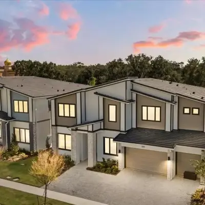 15 Bedrooms 165 Bathrooms Sonoma 4171Sb