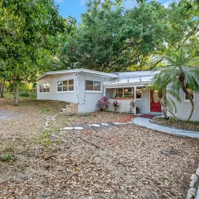 Orlando 3BR | Hot Tub + Parking + Pets