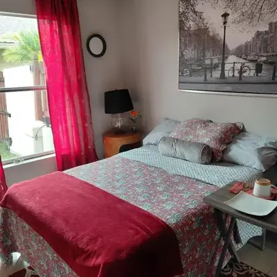 COZY BRIGHT SINGLE Room