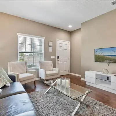 Amzing location 3BDR House - 8980
