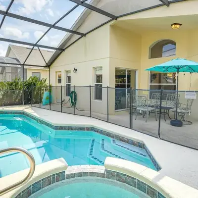 3 Mi to Disney World Poolside Oasis with Game Room