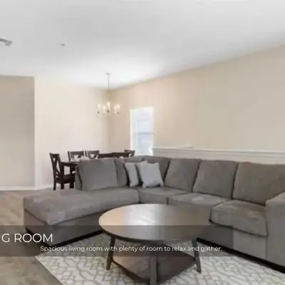 Charming 3-Bedroom Home in Gated Oakwater Resort