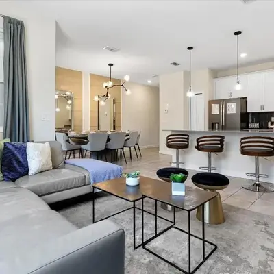 4 Bedrooms - 3 Bathrooms - Storey Lake 4818Ml