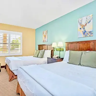 Condo Close to Universal Studios with Pool & Hot Tub