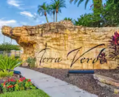 a stone wall with the words central yard written on it at Disney Universal Theme Home! Private Pool! in Kissimmee