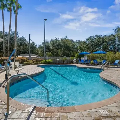 Condo near Disney Springs-Free shuttle to Parks