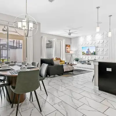 Private Pool 4BR Home in Orlando