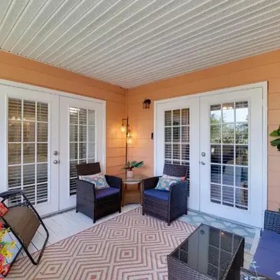 5 Mi to WDW Resort-Style Condo with Pool Access
